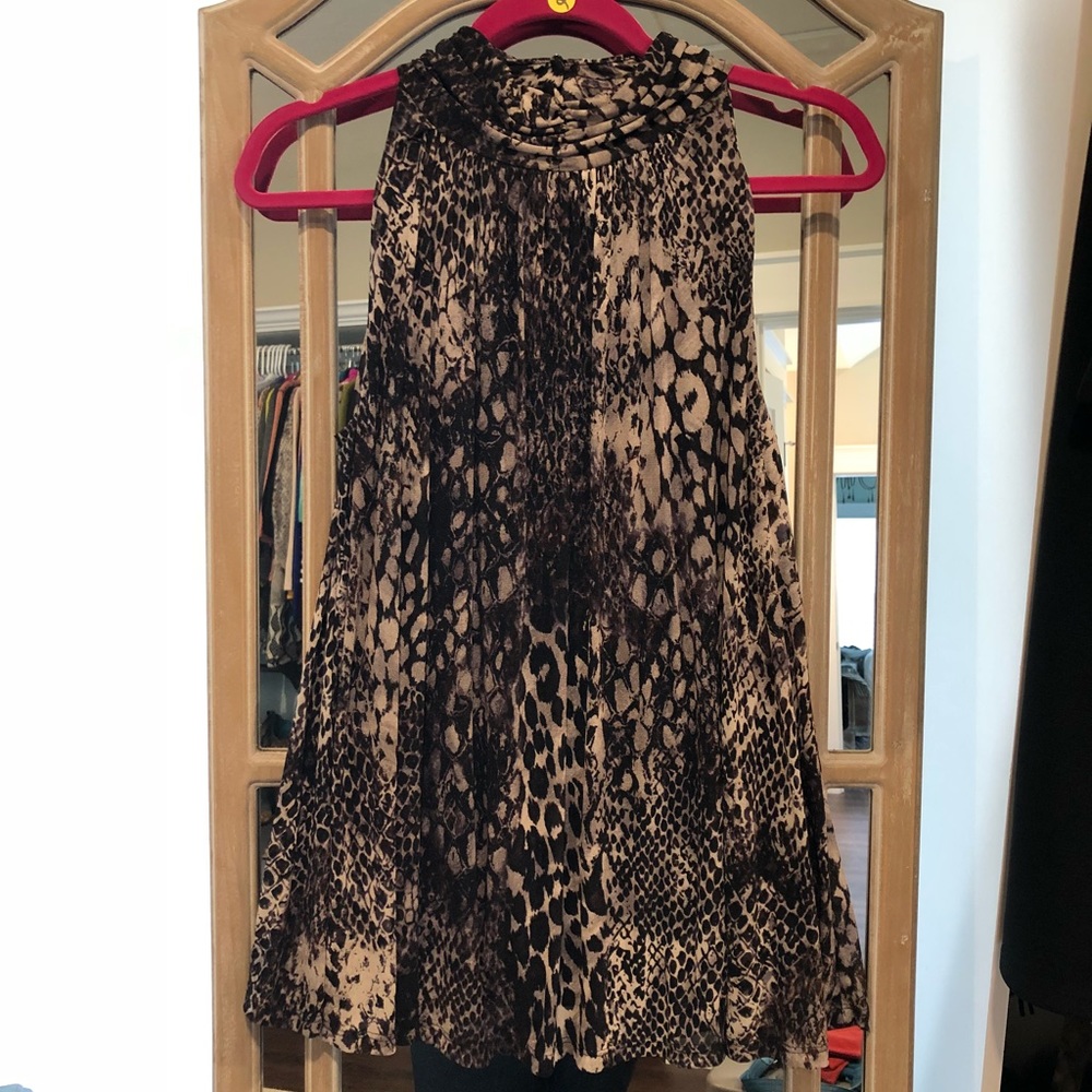 High-Neck Tank